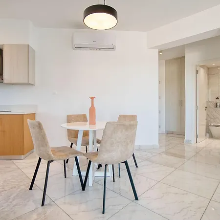 Forest 402 2 Bed Apartamento Paphos