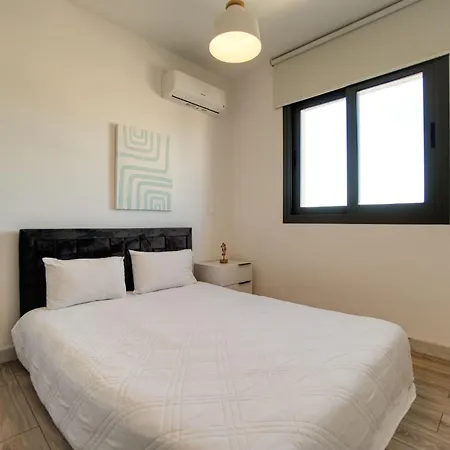 Apartment Forest 402 2 Bed *